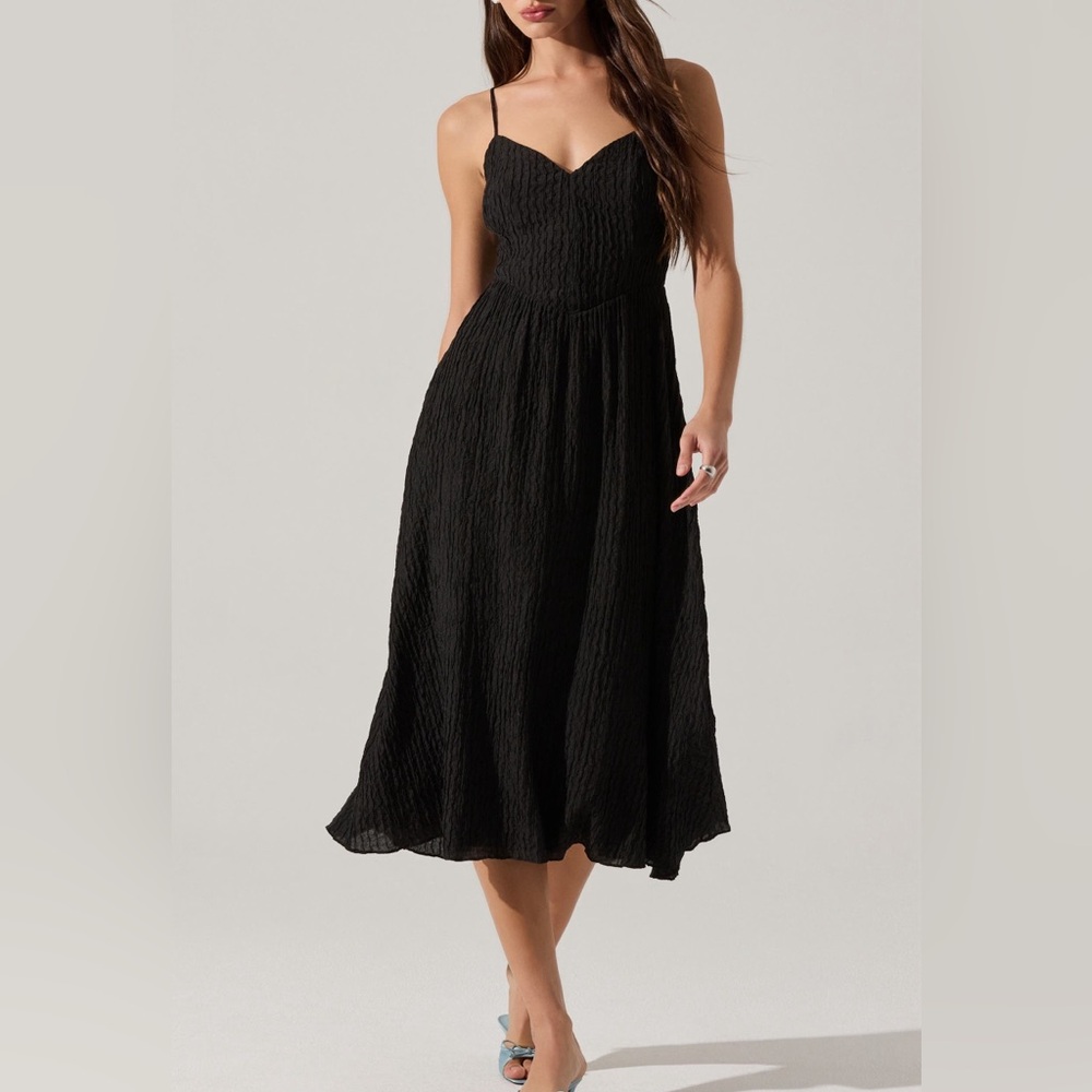 Astr The Label Black Midi Dress